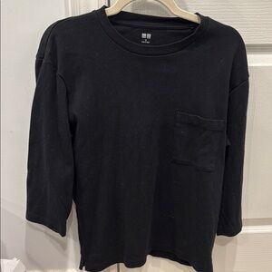 Uniqlo Black Pocket T-Shirt